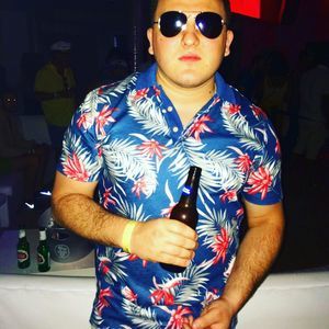 Meet your Posher, Vinny